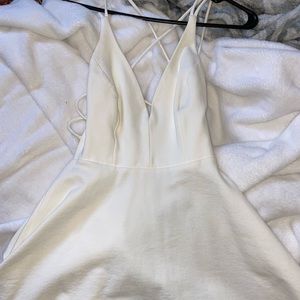 Super cute white v-neck dress